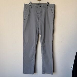 686 Everywhere Stone Gray Slim Fit Hiking Pants Size 34/32